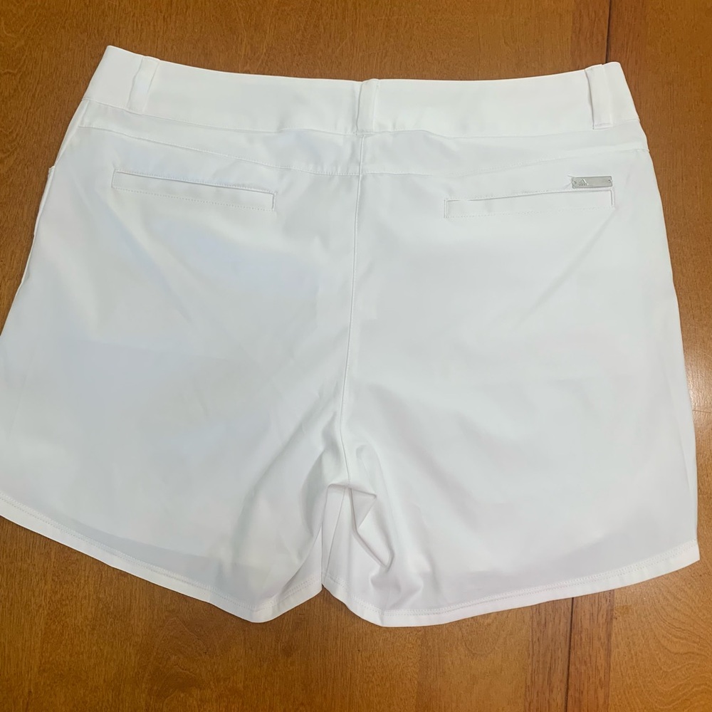 adidas Women's Dual-Pack Athletic Shorts in White and Black. Great for golfing. - Picture 6 of 10